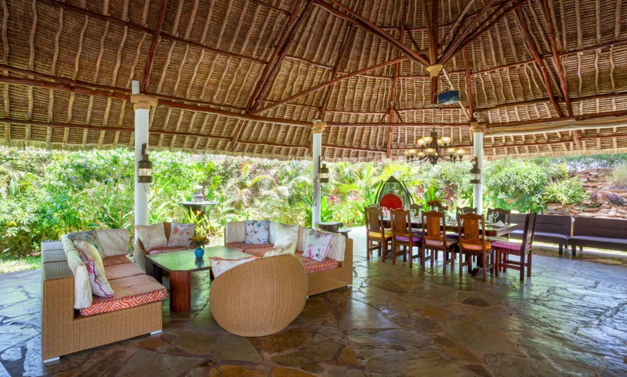Villa Raymond, Diani, Kenya Diani Beach Exteriör bild