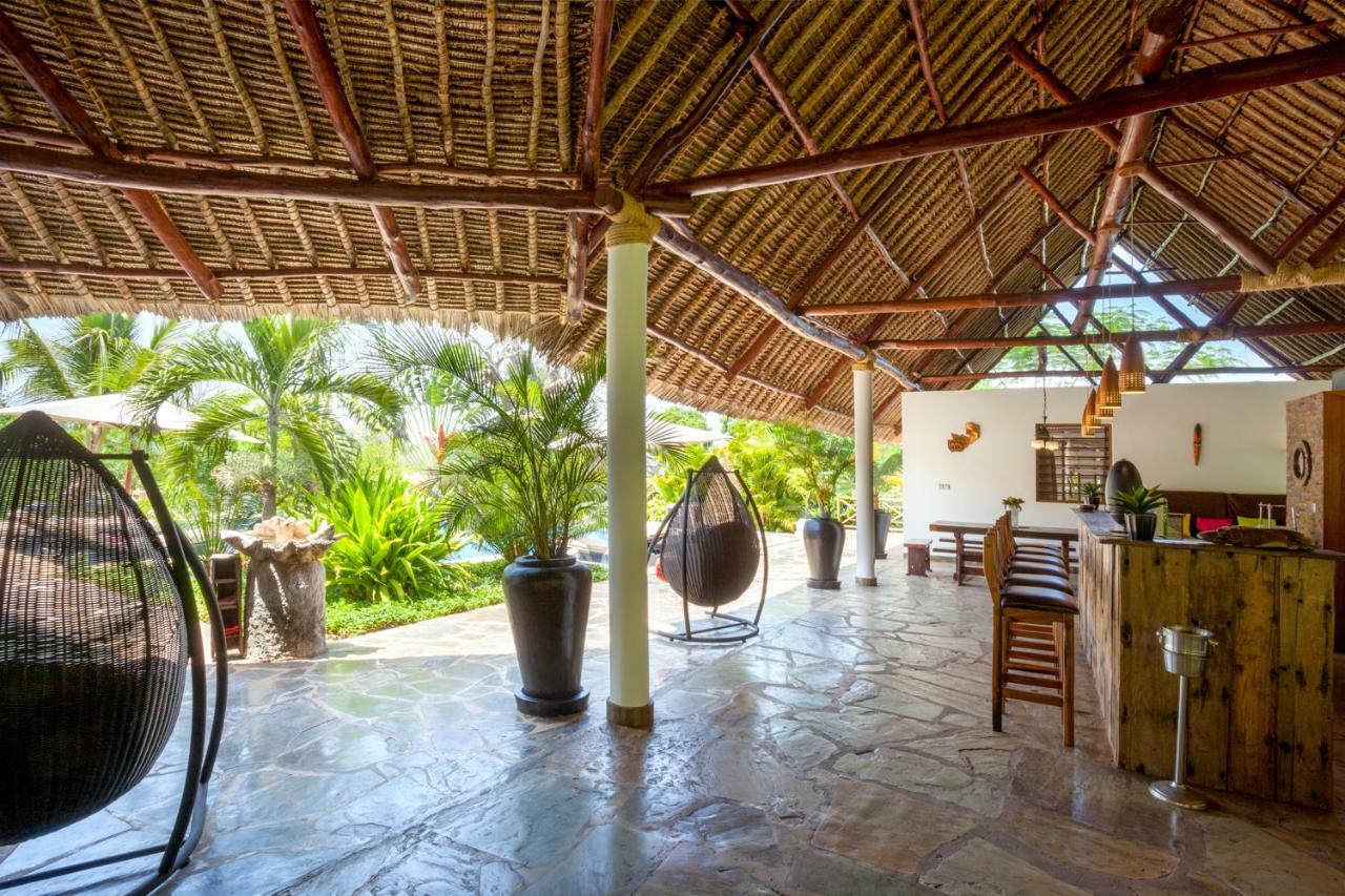 Villa Raymond, Diani, Kenya Diani Beach Exteriör bild